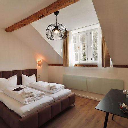 Residence Polonia Karlsbad Buitenkant foto