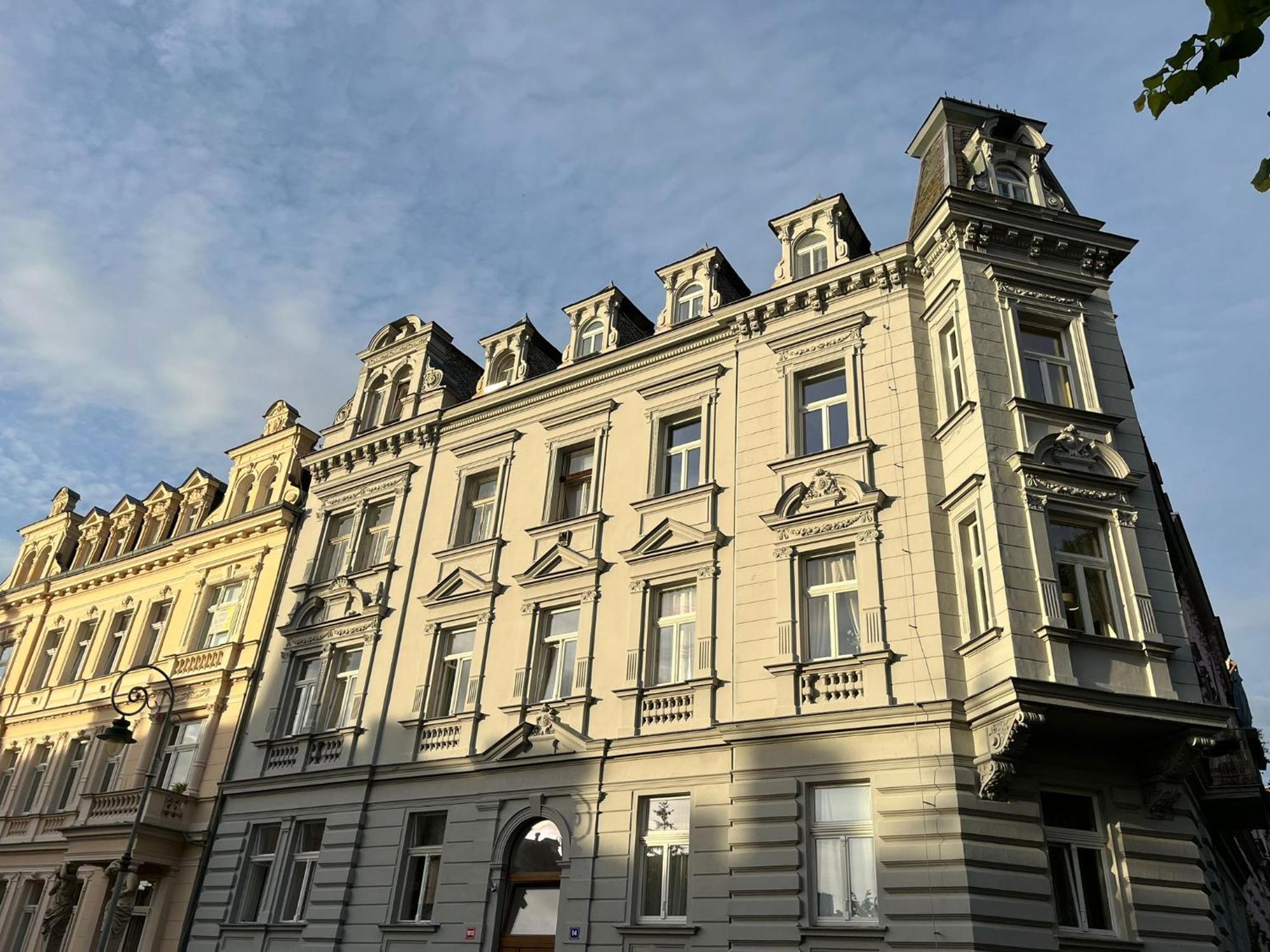 Residence Polonia Karlsbad Buitenkant foto