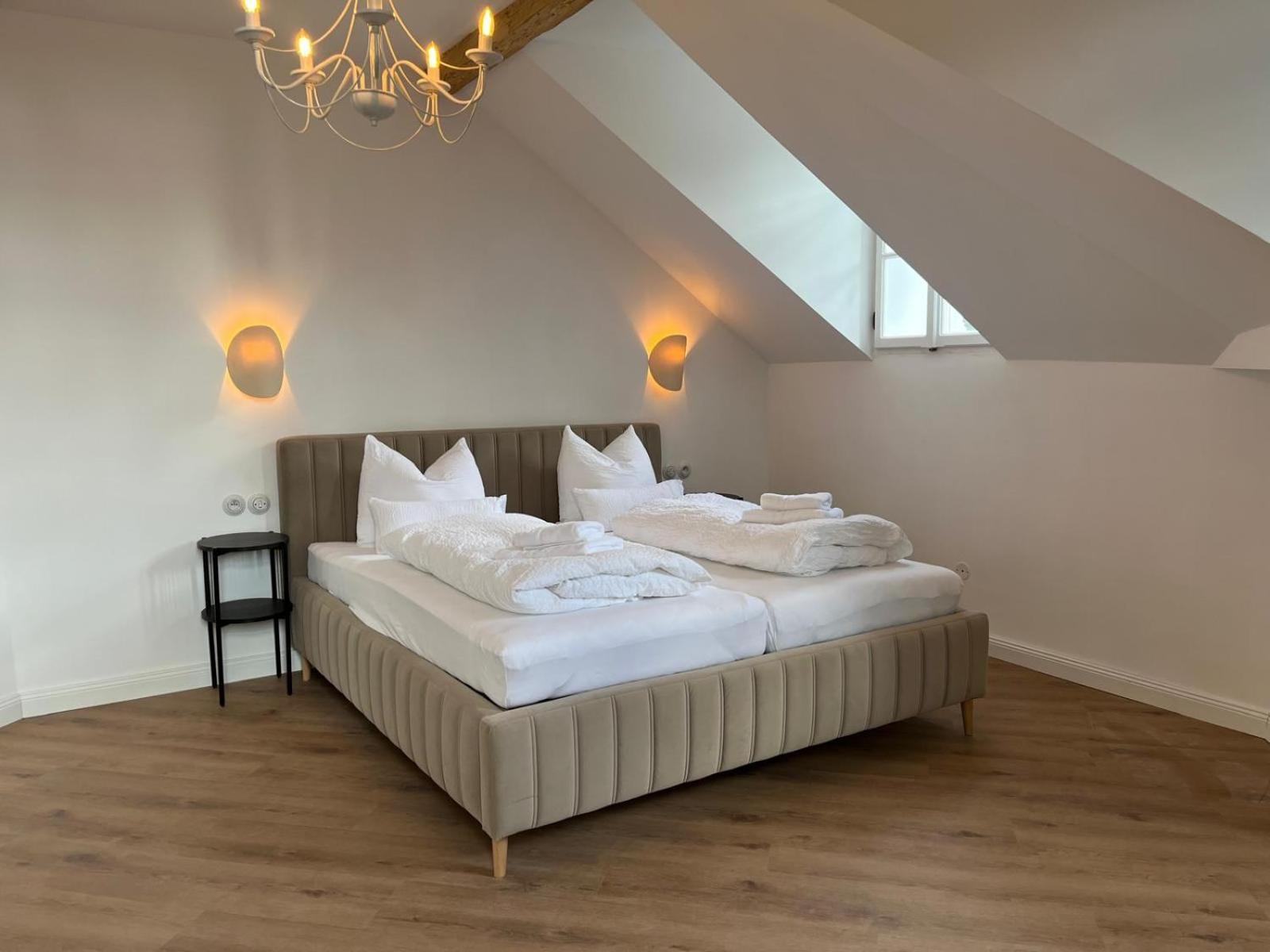 Residence Polonia Karlsbad Buitenkant foto