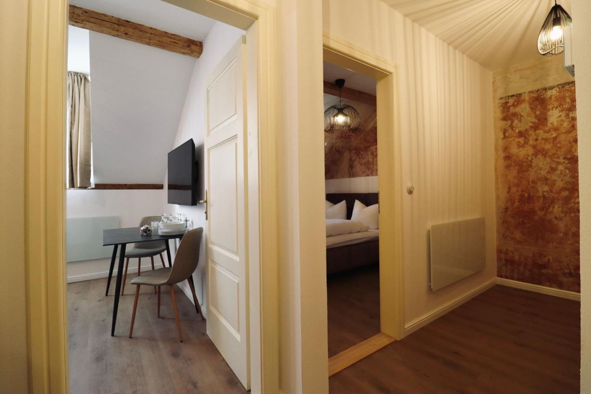 Residence Polonia Karlsbad Buitenkant foto