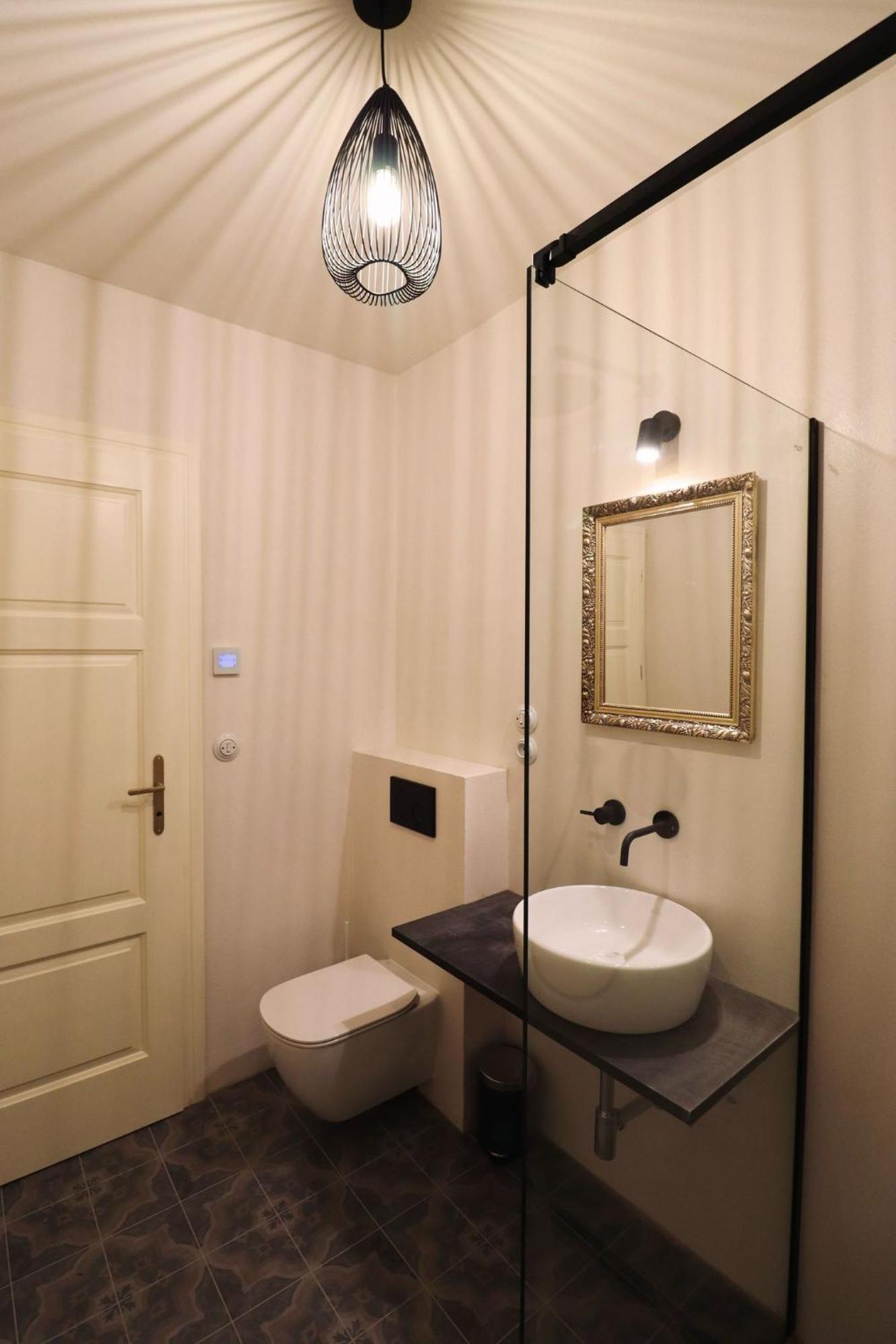 Residence Polonia Karlsbad Buitenkant foto